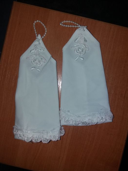 Перчатки для торжества для девочки