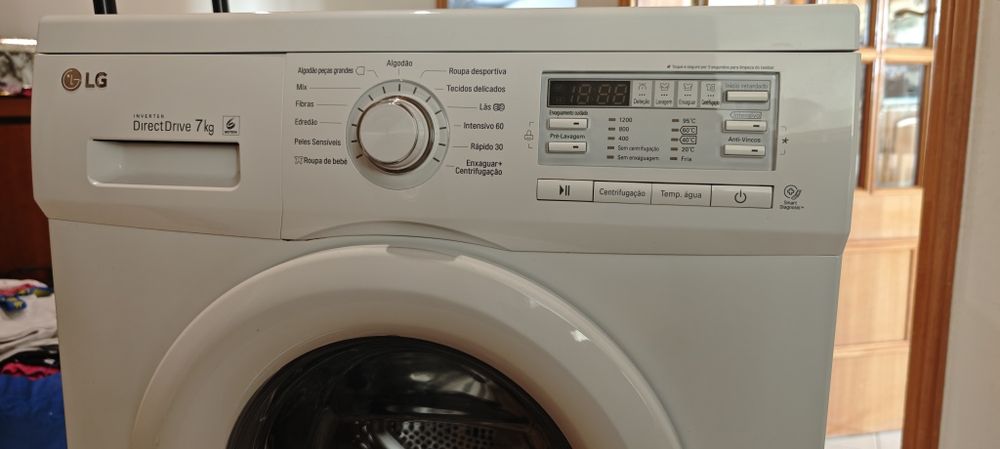 Máquina de lavar a roupa