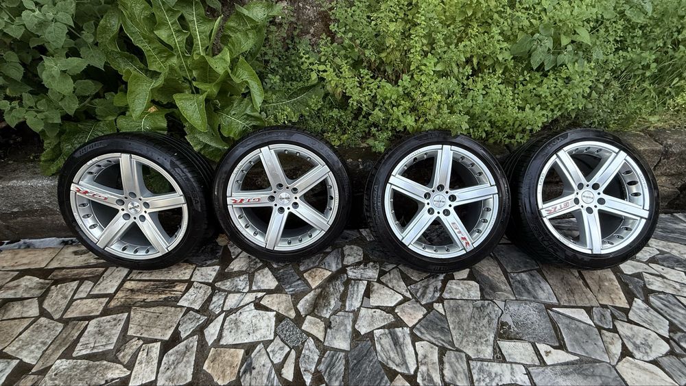 Jantes MOMO GTR R17 5x112