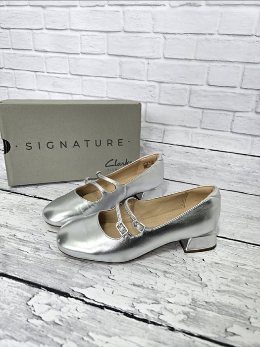 Clarks Signature r. 35.5