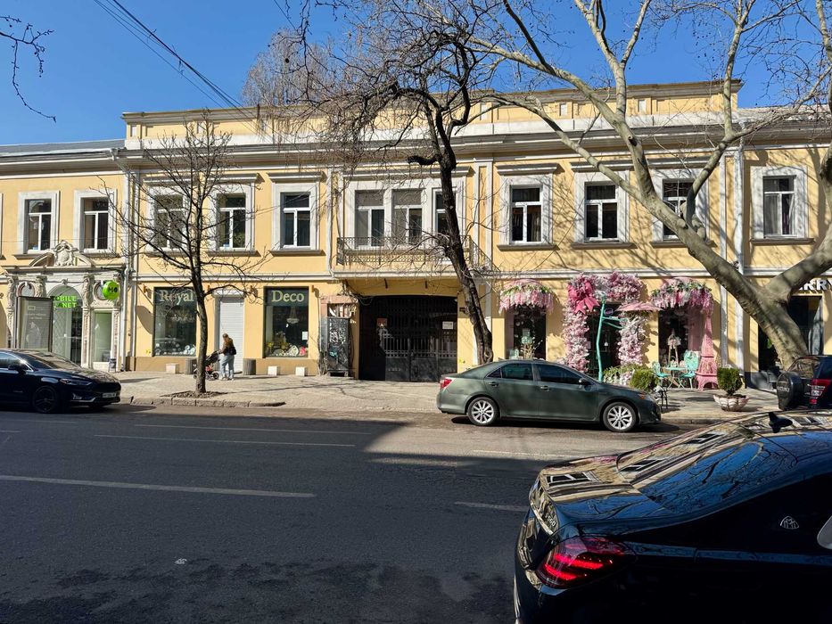 Фасадное помещение 250 м² на Дерибасовской/Екатерининская- топ локация