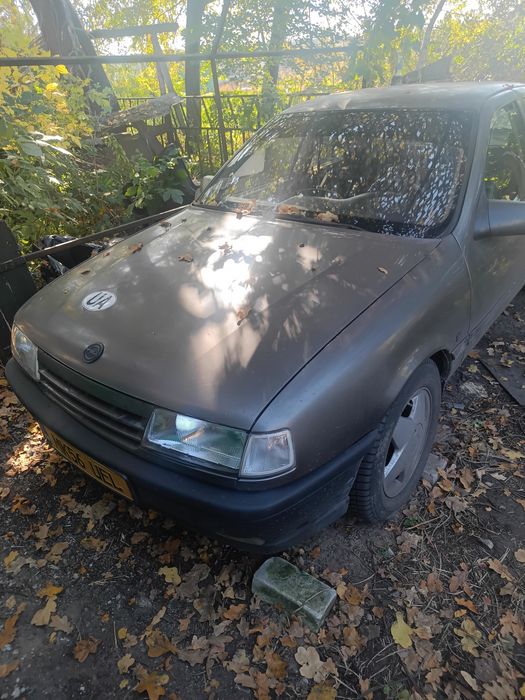Опель вектра 89р