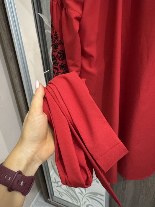 Продам жіночке вишиване плаття 46 розмір XS-S