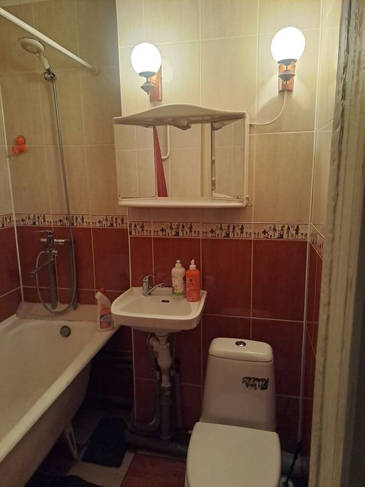 продажа 1ком.кв.30кв.м.ст.М."Берестейская"пр-т.Берестейский68"а"
