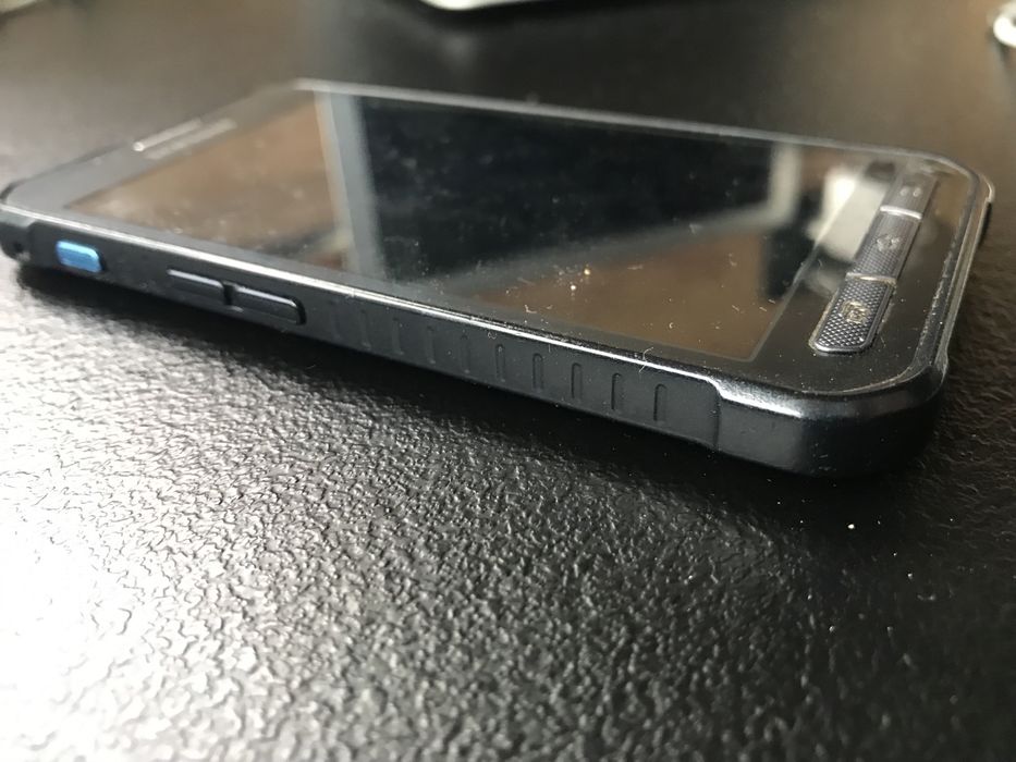 Samsung galaxy 3 plus dwie baterie sprawny