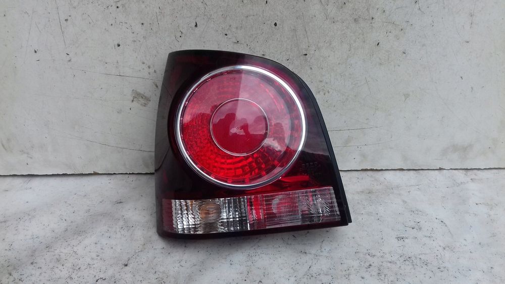 lampa lewy tył tylna vw polo iv 9n lift 05-09