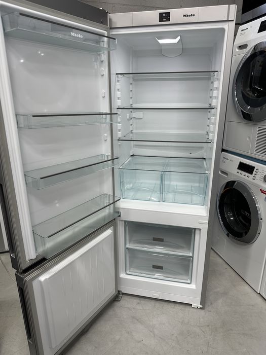 160см!Холодильник Miele KD26022