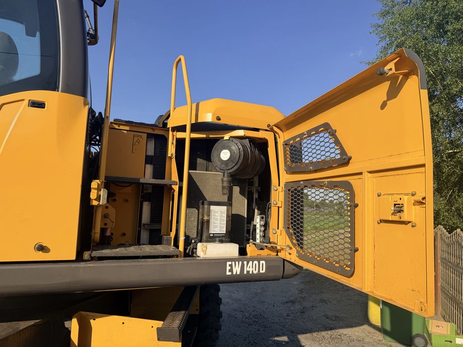 Volvo ew140d  rok 2013