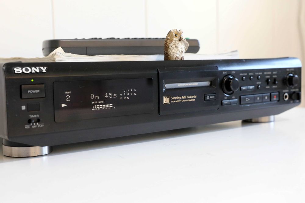 Sony MDS-JE500 com comando