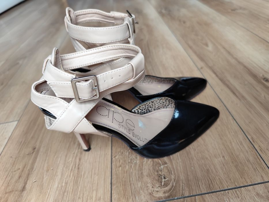 Śliczne szpilki rozmiar 39