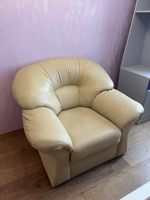 Диван + 2 крісла