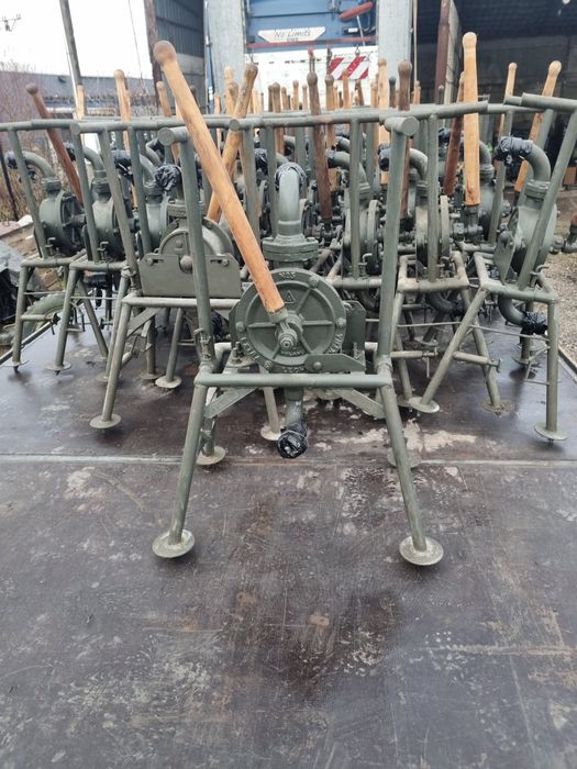 Pompa ręczna, skrzydelkowa "LECH"