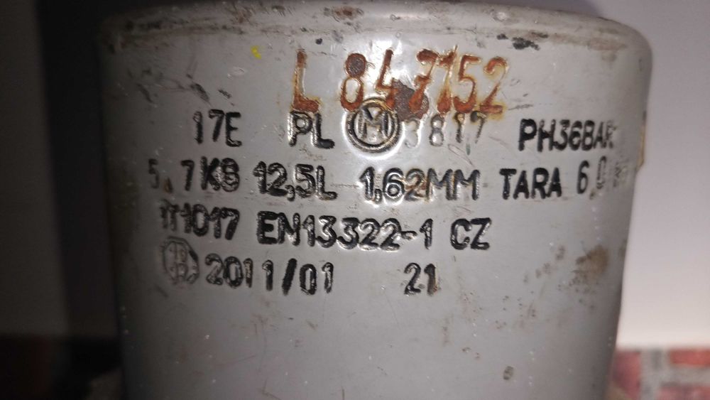 Pusta butla po R404a