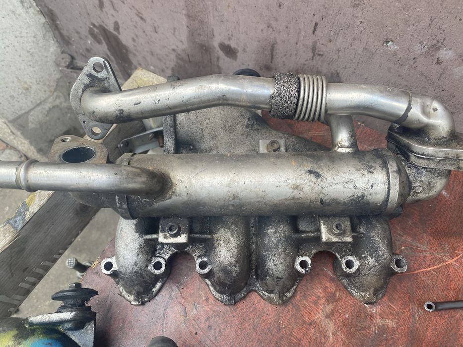 Теплообмінник ЕГР 1.9 2.0 TDi VW Golf Shran Passat B6 Touran Caddy A5