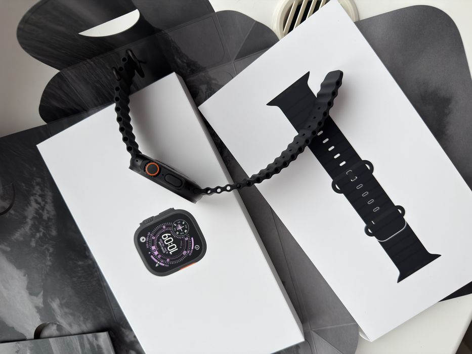 Смарт-часы Apple Watch Ultra 3 GPS + Cellular 49mm Black Titanium Case with Black Ocean Band (MF0J4QP/A)