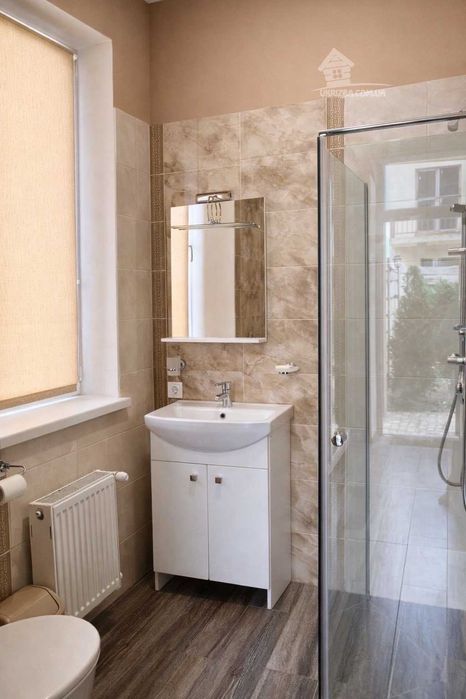 Хотяновка. Дом 220 кв. 5 спален. Без комиссии.