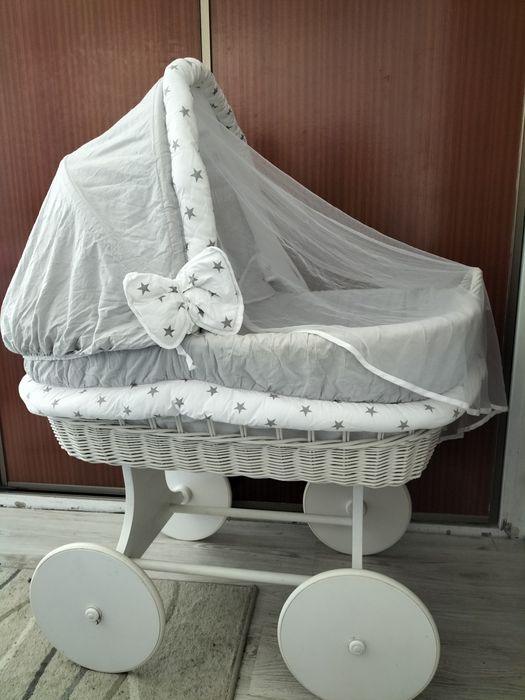 Cama carrinho bebé Bonita