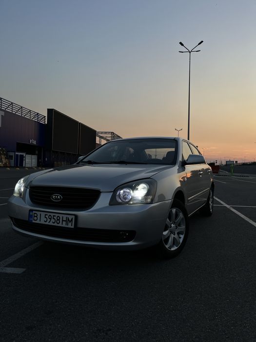 Продам авто Kia Magentis 2008 2.0 газ/бензин в хорошому стані.