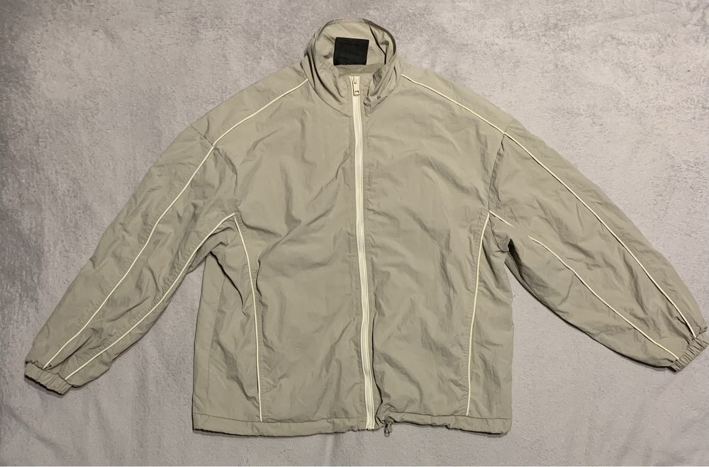 Kurtka wiatrówka Pull&Bear S | Gorpcore Style | Beżowa | Light Jacket