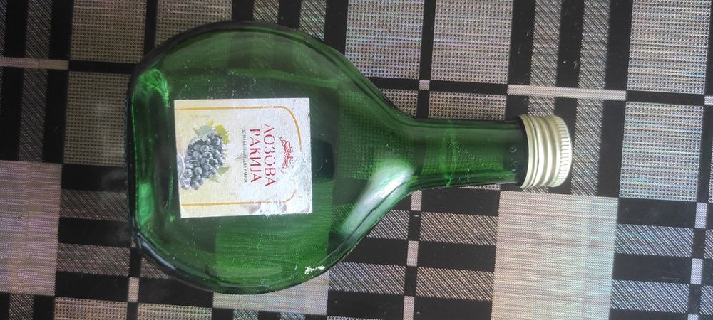 Бутылочки старинные