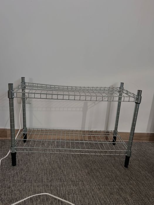 Ikea estante metálica pequeno