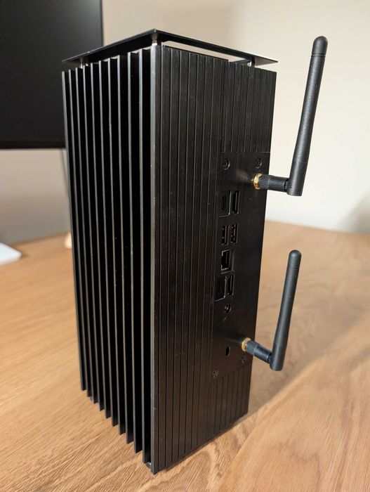 Intel NUC 13 Pro (i5-1340P) - bezgłośny serwer domowy / mini PC