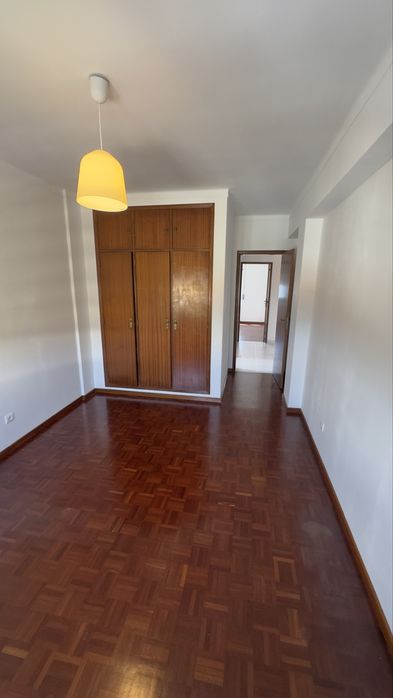Arrenda-se Apartamento T3 Torres Vedras Centro