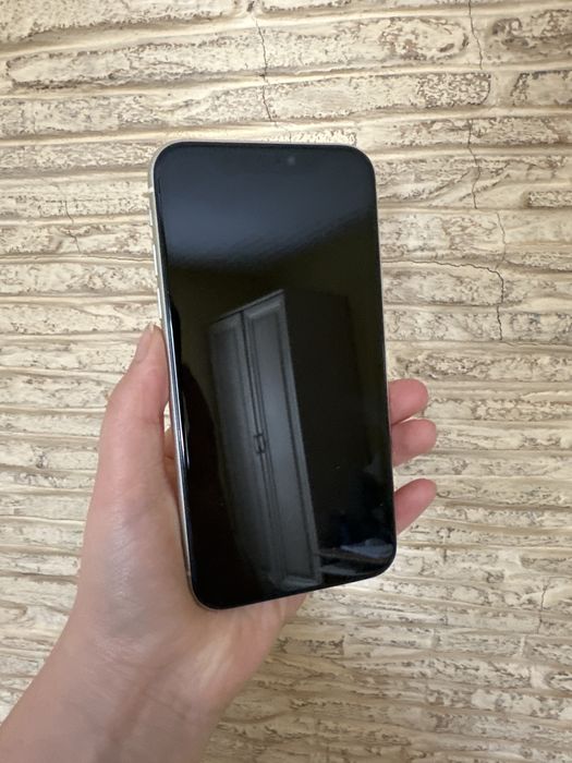 iPhone 11 64 ГБ – екран/акумулятор на заміну