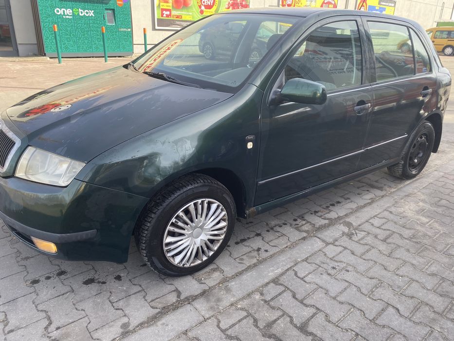 Skoda fabia 1.4 MPI 2002 rok maly przebieg 166 tys km sprawna jezdzaca