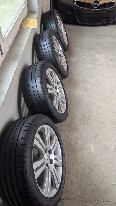 Колес Opel vectra c 215/50 R17