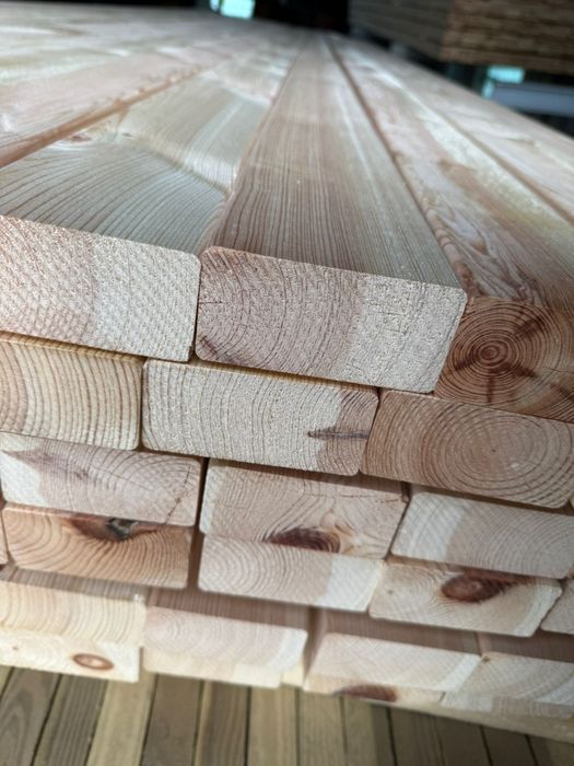 Legary konstrukcyjne C24 45×95 mm, długość 4 m – suche, heblowane