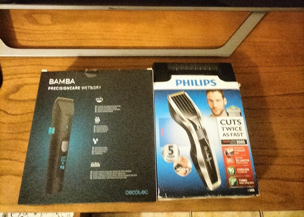 Vendo duas máquinas de corte de cabelo...pouco uso...