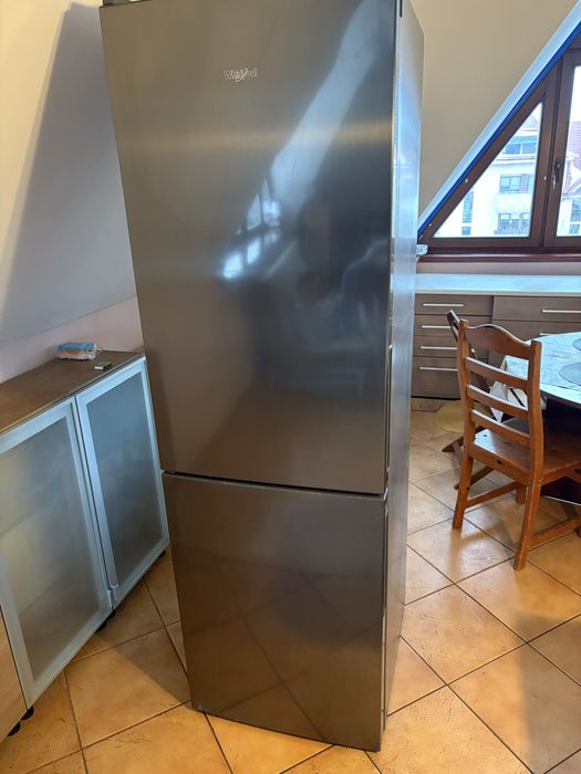 Lodowka Whirlpool no frost stan bdb