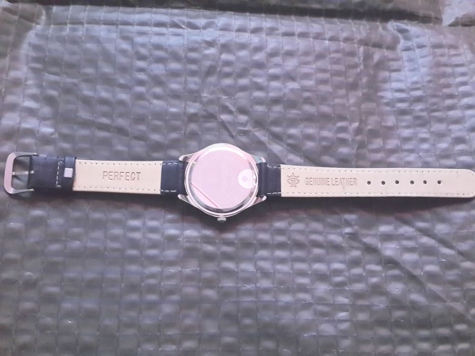 Часы с Флагом Украины, Perfect