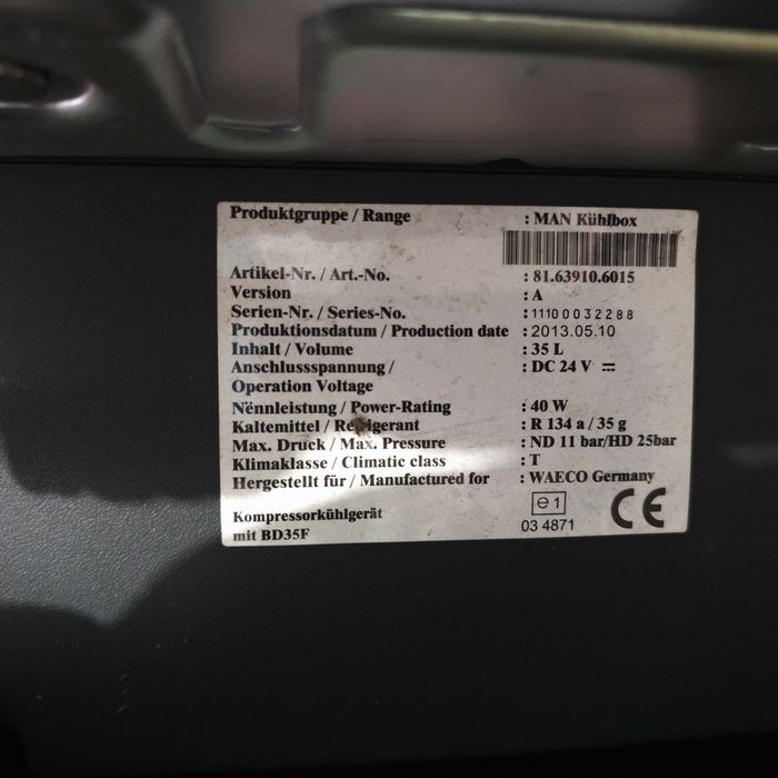 Автохолодильник MAN Kuhlbox 81.63910.6028 12/24V Waeco Germany