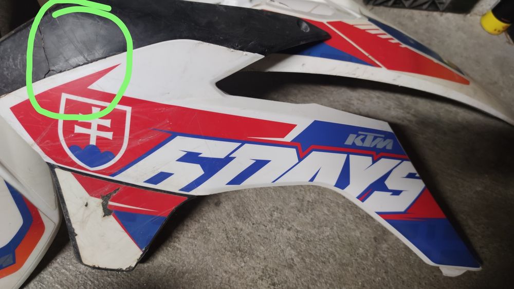 Plásticos ktm six days Slovakia