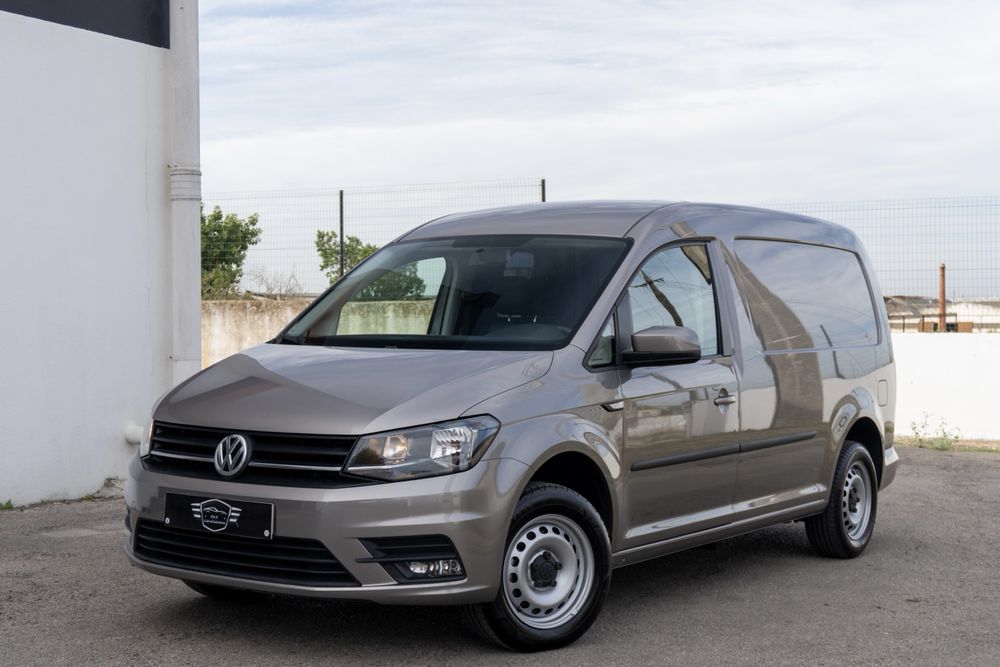 VW Caddy Maxi 2.0 TDI    (Desde 190€/mês financiamento)