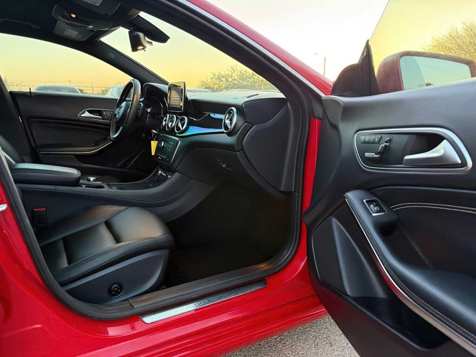 Mercedes-Benz CLA      2016
