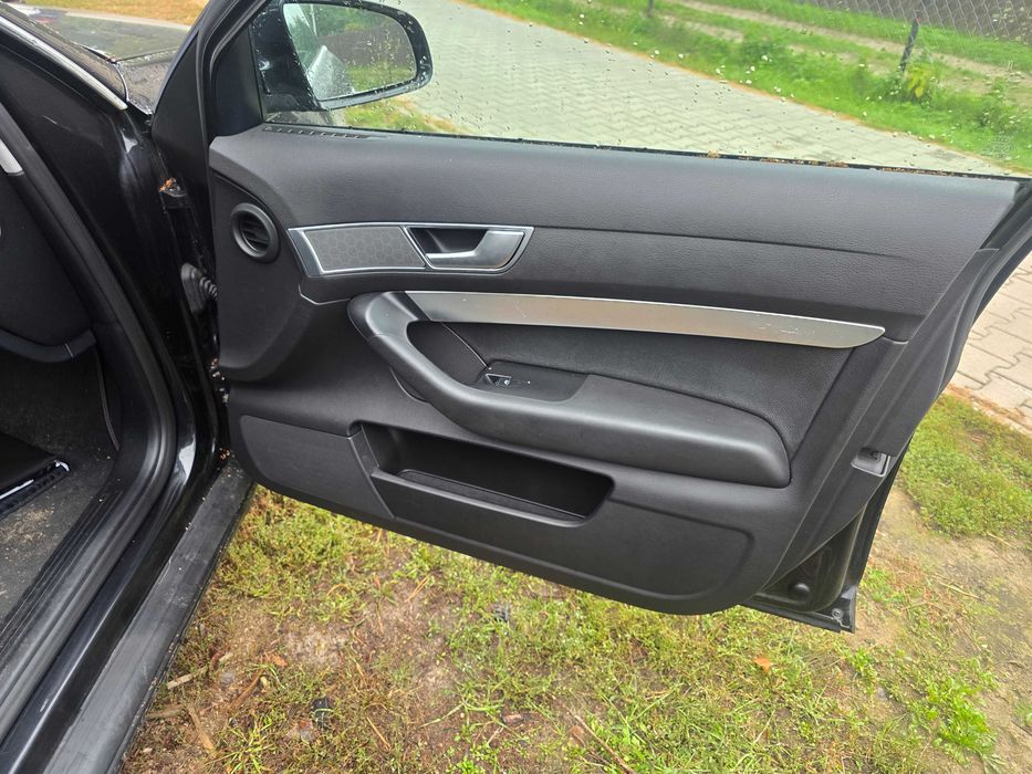 Fotele kanapy wnętrze Audi A6 C6 S line skóra Europa grzane