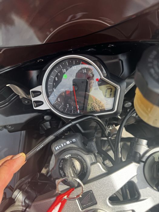 Honda CBR 1000 RR 2011-2013р.Официал.