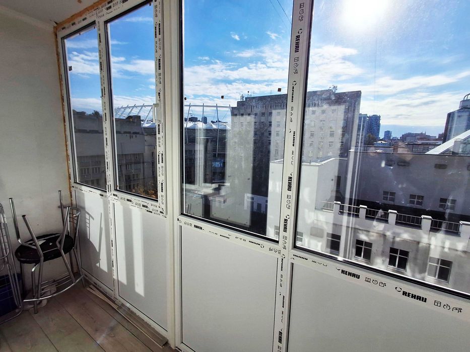 Оренда класної 1к квартири в Центрі, 35м2, вул. Саксаганського, 7, метро Палац спорту