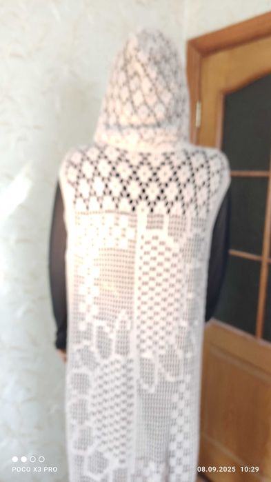 Длинный жилет . Новый.