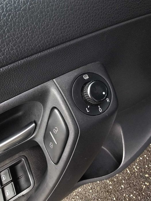 VW Polo 1.6 TDI Confortline (2010) – Nacional