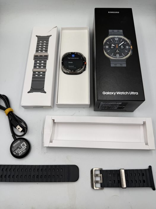 Jak nowy smartwatch Samsung Galaxy Watch Ultra Titanium Silver