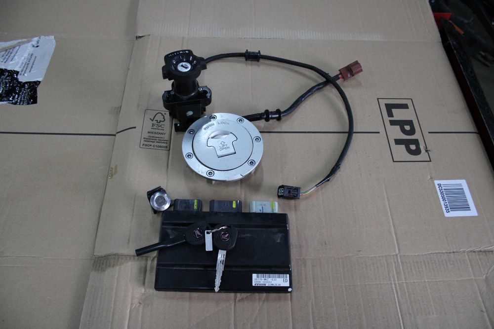 Zestaw Startowy Stacyjka HISS Sterownik ECU Honda CBR 600RR PC69 24-26 2024