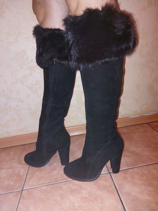 Продам зимние сапоги ботфорты