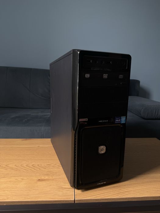 Komputer Gamingowy i5/8GB/RX/SSD/WIN10