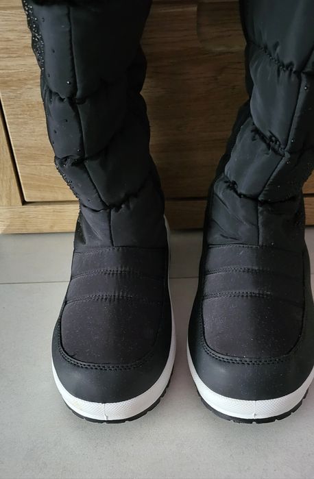 Czarne śniegowce buty zimowe kozaki 40 41