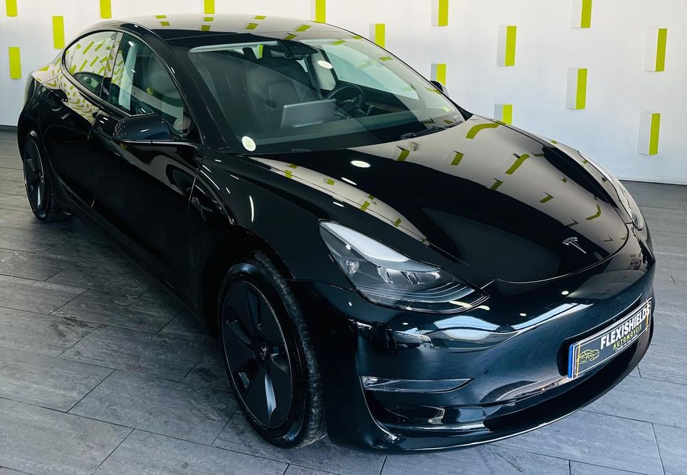 Tesla Model 3 Long-Range RWD