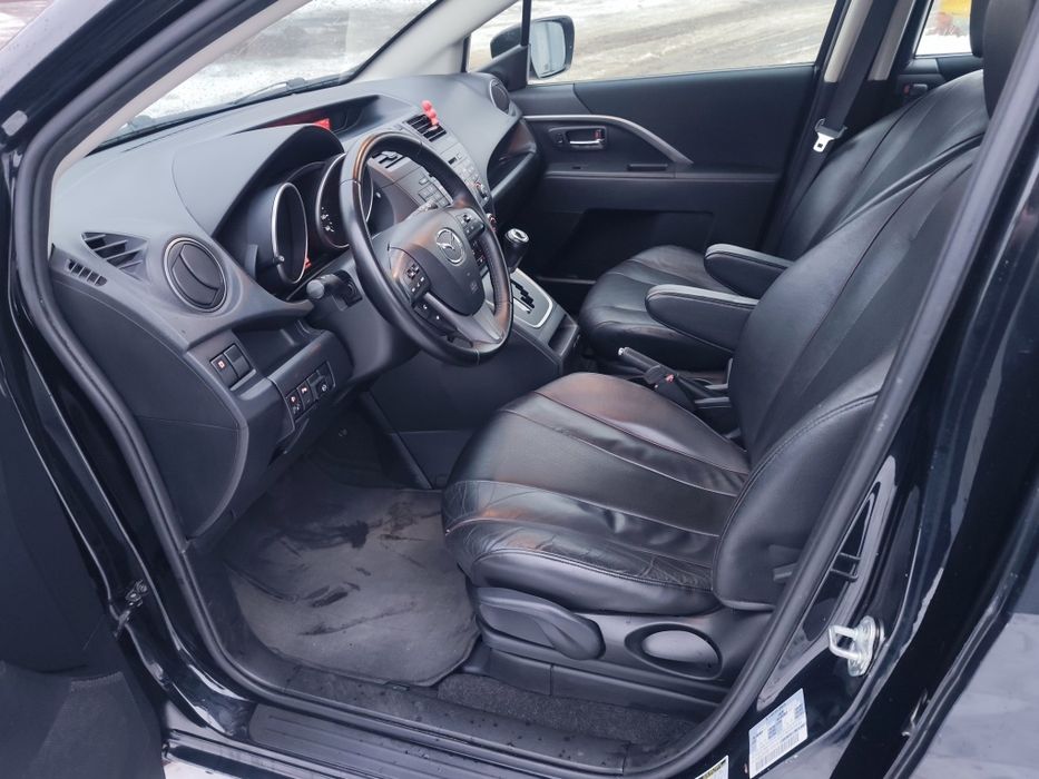 Mazda 5 мінівен автомат